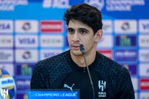 الهلال يقترب من حسم صفقة بديل بونو